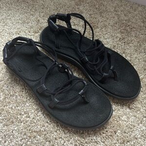 Teva Voya Infinity Black Sandals